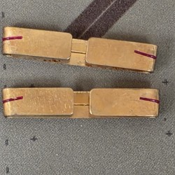 Grades métalliques adjudant
